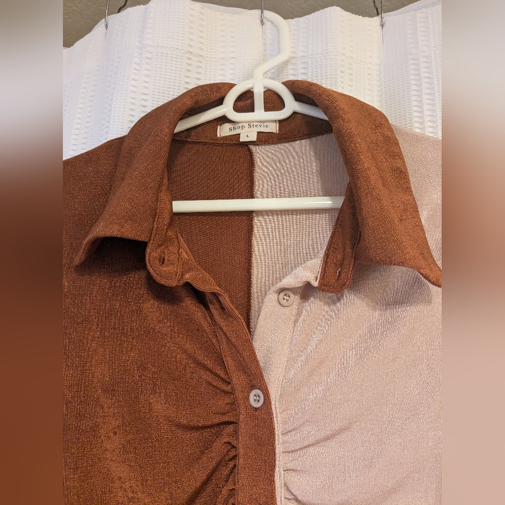 Nwot Color Block Button Up - image 3